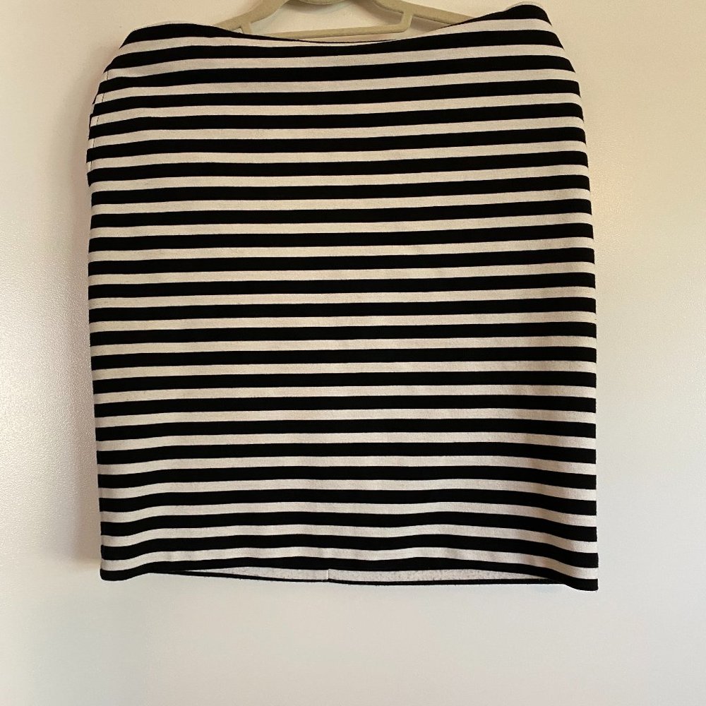 Stretch Pencil Skirt